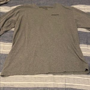COPY - Large gray  Patagonia shirt